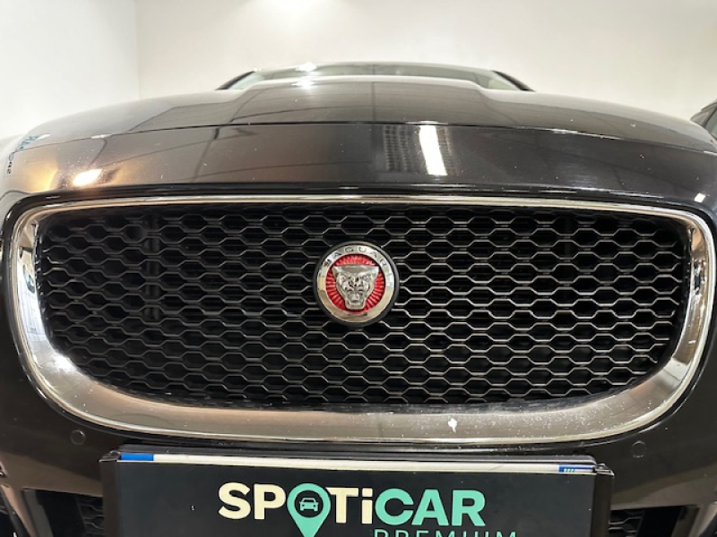 JAGUAR XE 2.0D 180ch Pure BVA8