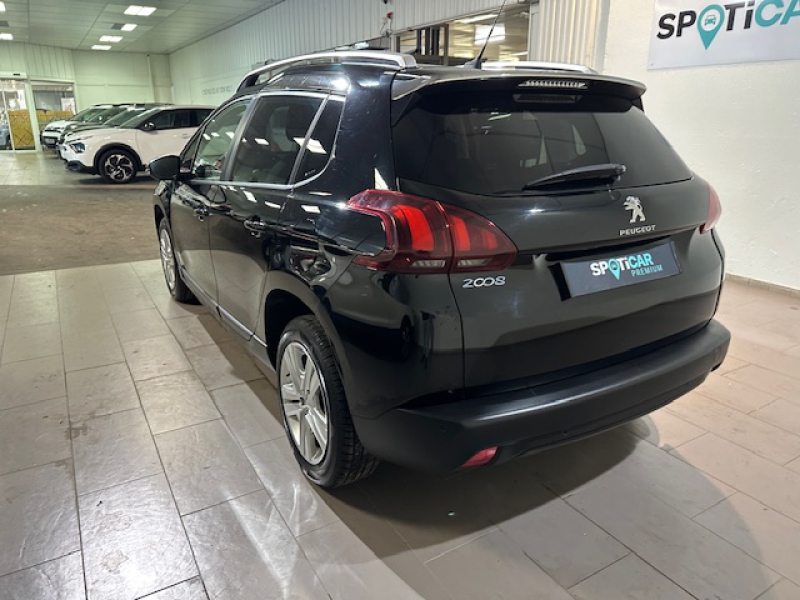 PEUGEOT 2008 1.6 BlueHDi 100ch Style