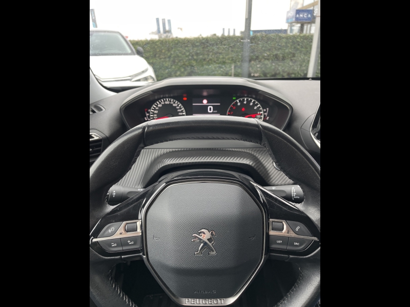 PEUGEOT 2008 1.2 PureTech 100ch S&S Allure