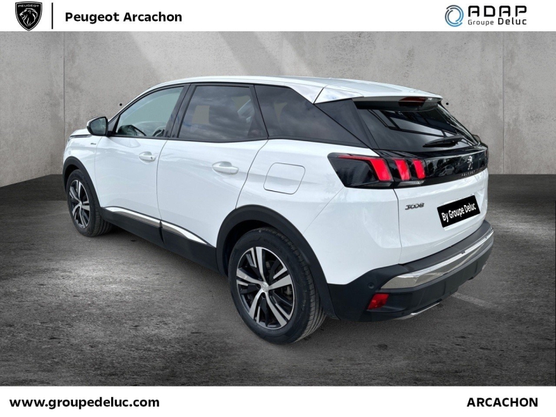 PEUGEOT 3008 HYBRID 225ch Allure e-EAT8