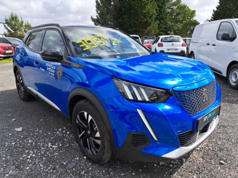 PEUGEOT 2008 e-2008 136ch GT