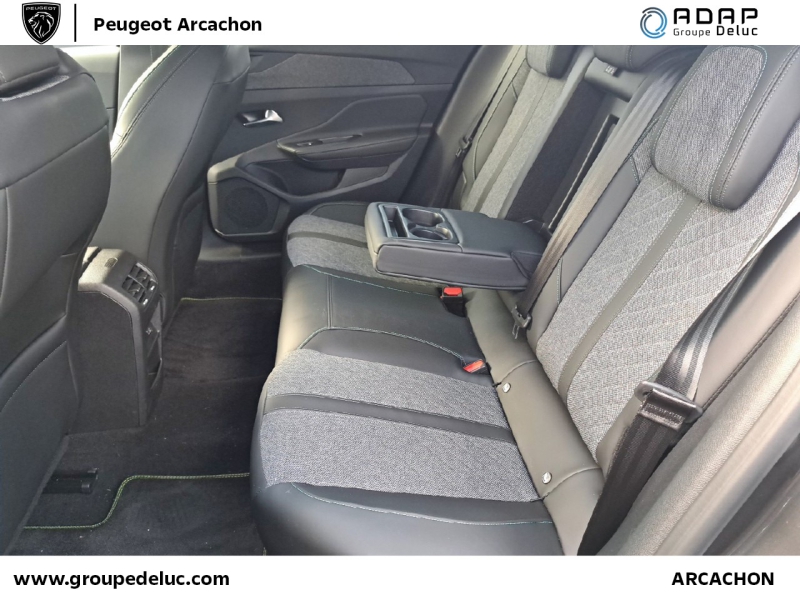 PEUGEOT 408 PHEV 225ch Allure Pack e-EAT8