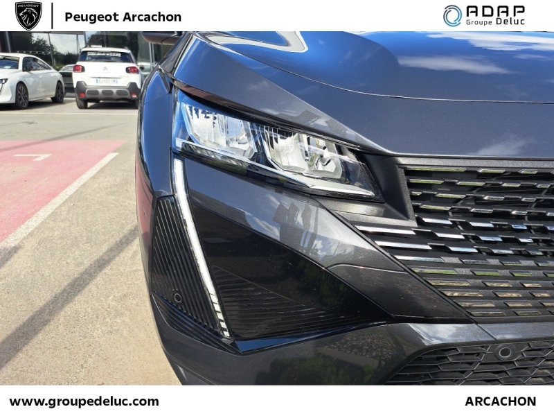 PEUGEOT 408 PHEV 225ch Allure Pack e-EAT8