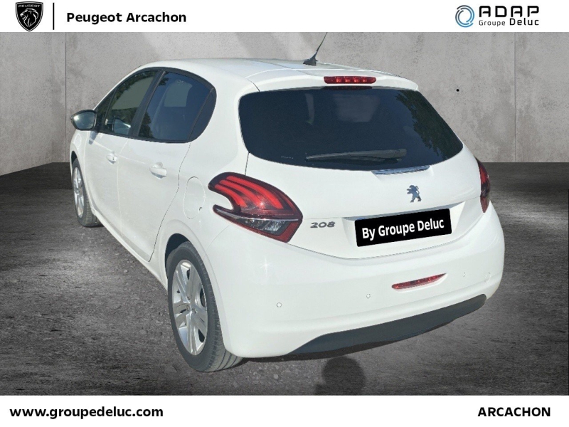 PEUGEOT 208 1.2 PureTech 82ch E6.c Signature 5p