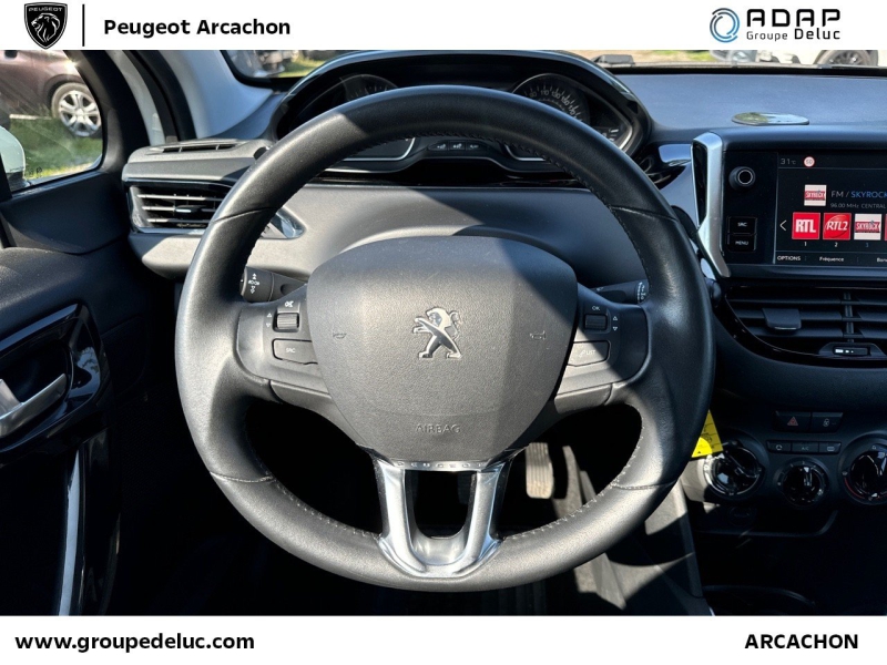 PEUGEOT 208 1.2 PureTech 82ch E6.c Active Business S&S 5p