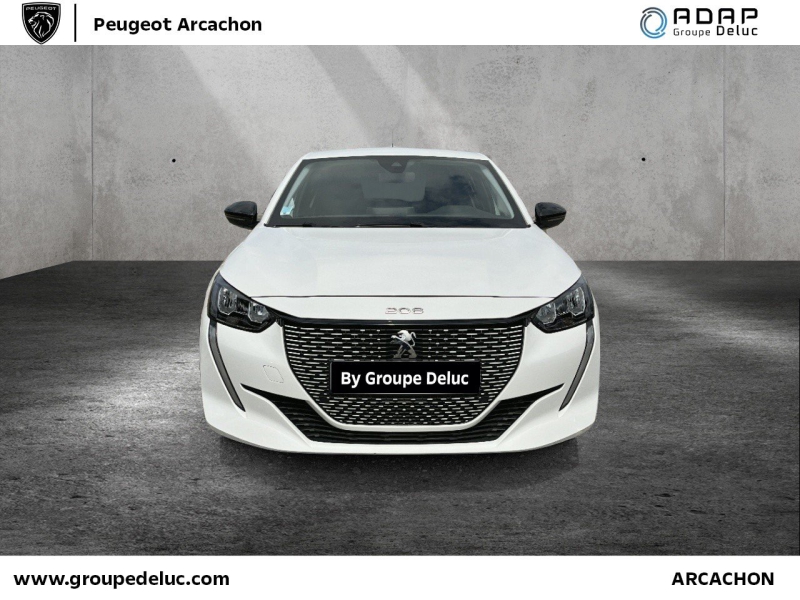 PEUGEOT 208 e-208 136ch Style