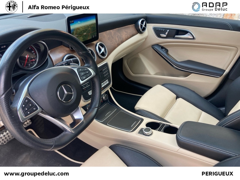 MERCEDES-BENZ CLA Shooting Brake 220 d Fascination 7G-DCT