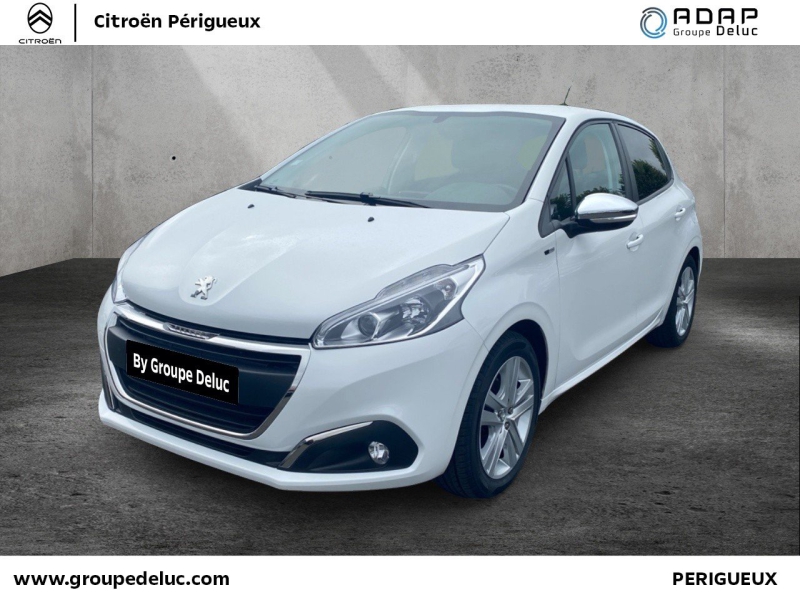 PEUGEOT 208 1.2 PureTech 82ch Style 5p - 11390 €