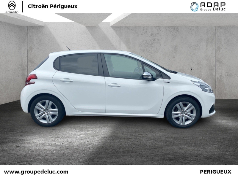 PEUGEOT 208 1.2 PureTech 82ch Style 5p