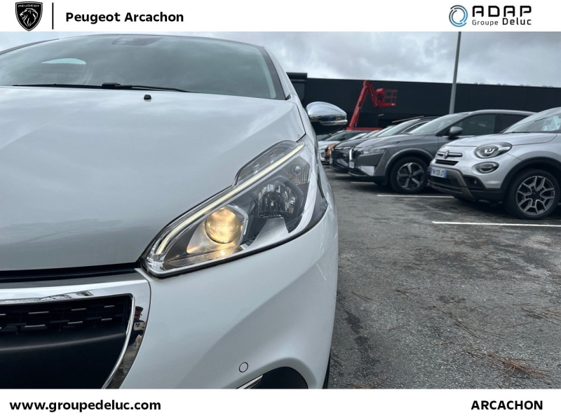 PEUGEOT 208 1.2 PureTech 110ch Allure S&S EAT6 5cv 5p